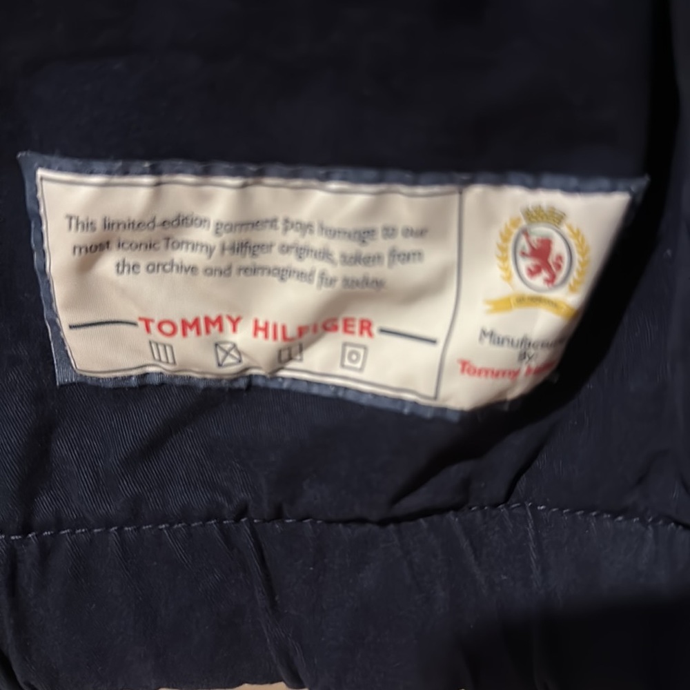 Tommy Hilfiger Reversible Cotton Oxford Cloth Stripe and Navy Cotton Windbreaker - Picture 6 of 6